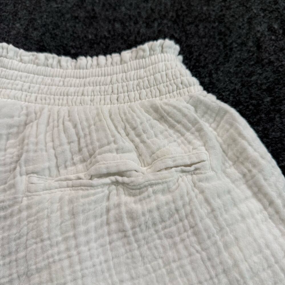 Aerie white gauze 100% cotton pull on lounge shorts size small - Picture 4 of 7
